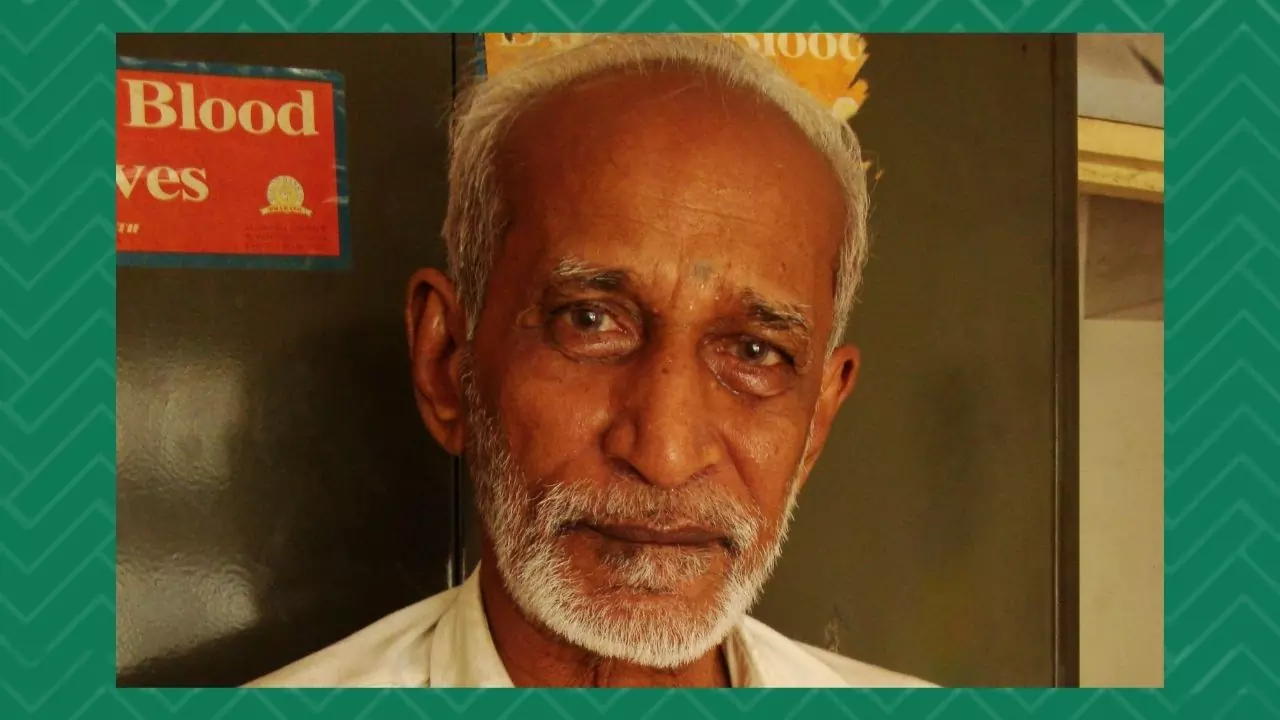 73-Year Old Librarian donated every rupee he earned for more than 30 years.